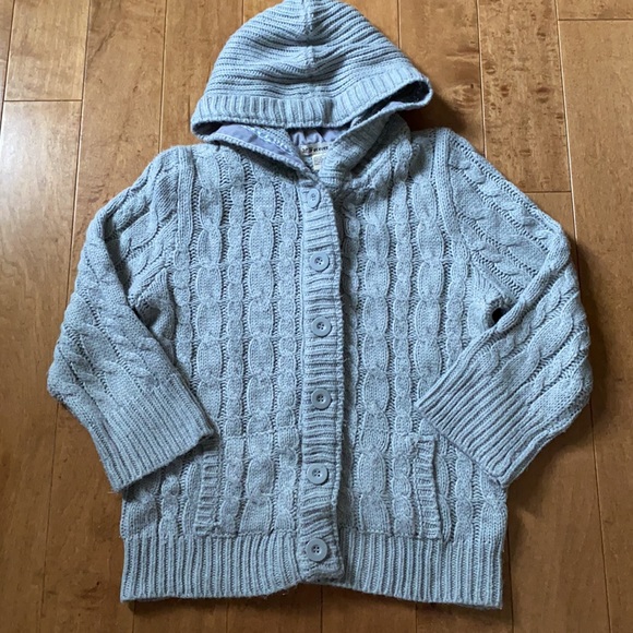 Forever 21 Sweater Sz M - Picture 1 of 4